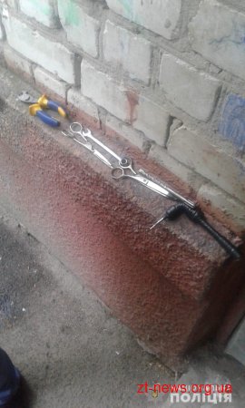 У Житомирі поліцейські затримали автокрадія одразу після вчинення ним злочину
