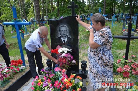 Житомирські поліцейські вшанували пам’ять дільничного, який загинув під час виконання службових обов’язків