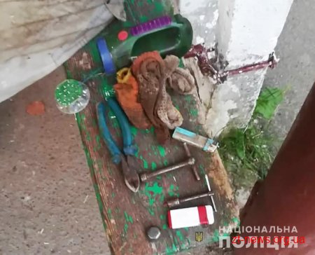 У Бердичеві затримали на «гарячому» крадія кабелю зв’язку