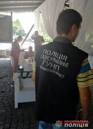 У Житомирі керівник громадської організації вимагав 30 тис. доларів за неперешкоджання роботі підприємства