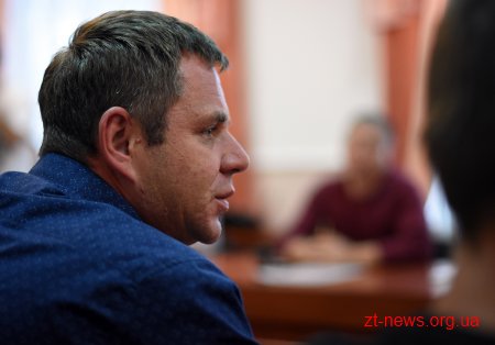 Про те, що зроблено і потрібно ще зробити на стадіоні «Полісся», говорили під час робочої наради