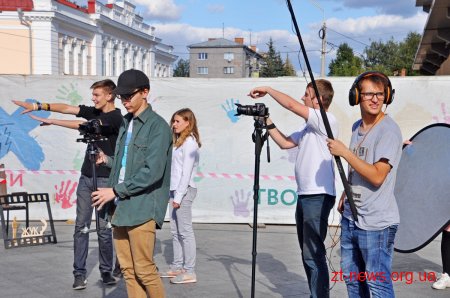 У центрі Житомира відбулися зйомки фільму від організаторів фестивалю «ЖУК»