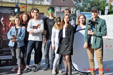 У центрі Житомира відбулися зйомки фільму від організаторів фестивалю «ЖУК»