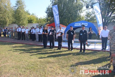 У Житомирі стартували всеукраїнські змагання з багатоборства кінологів