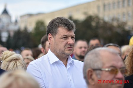 16 військових духових оркестрів пройшлися вулицями Житомира