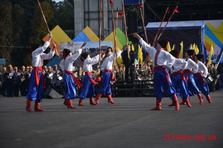 16 військових духових оркестрів пройшлися вулицями Житомира