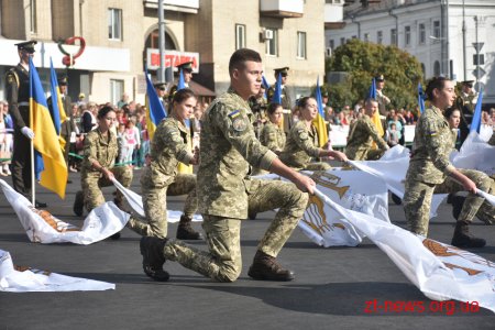 16 військових духових оркестрів пройшлися вулицями Житомира