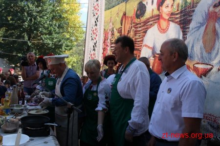 У Коростені пройшов вже традиційний Міжнародний фестиваль дерунів