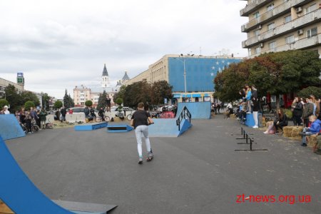 В рамках експерименту майдан Соборний перетворився на активний громадський простір