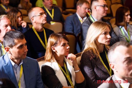 Житомирський міський голова отримав відзнаку «Зелені ворота» - перехід на 100% відновлювальні джерела енергії