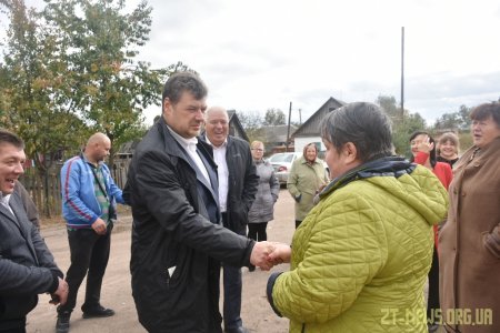 Голова ОДА у Коростені проінспектував стан ремонту місцевої школи