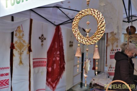 На Михайлівській розпочався ярмарок, де продають білоруську та українську продукцію