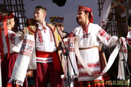 У Житомирі відгуляли Покровське весілля