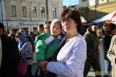 У Житомирі відгуляли Покровське весілля