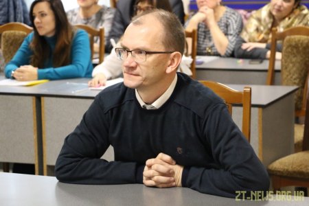 На посаду директора Житомирської гімназії №23 ім. М. Очерета претендує 3 кандидата