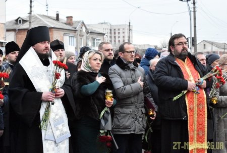 У Житомирі вшанували пам’ять жертв голодомору