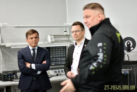 У Житомирі відкрили сучасну лабораторію для створення стартапів