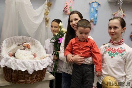 У Житомирі жінка народила 13 дитину