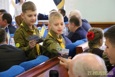 До Житомира привезли Вифлеємський вогонь миру