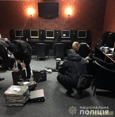 На Житомирщині поліцейські проводять заходи із припинення діяльності гральних закладів