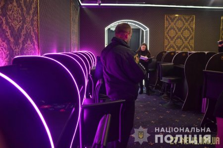 На Житомирщині поліцейські розпочали кримінальні провадження за фактами зайняття гральним бізнесом