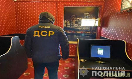 У Житомирі та Коростені поліція припинила функціонування ще кількох гральних закладів