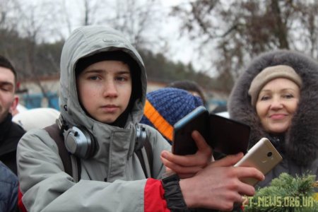 Як житомиряни святкували Хрещення Господнє у Гідропарку