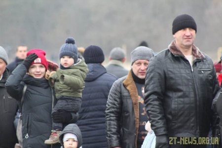 Як житомиряни святкували Хрещення Господнє у Гідропарку