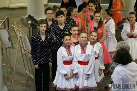 У міській раді відбувся благодійний бал на підтримку людей поважного віку
