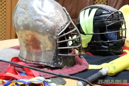 У Житомирі відкрили школу історичного фехтування