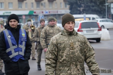 Урочистою ходою та покладанням квітів в Житомирі вшанували пам'ять воїнів-інтернаціоналістів