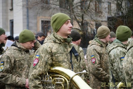 Урочистою ходою та покладанням квітів в Житомирі вшанували пам'ять воїнів-інтернаціоналістів