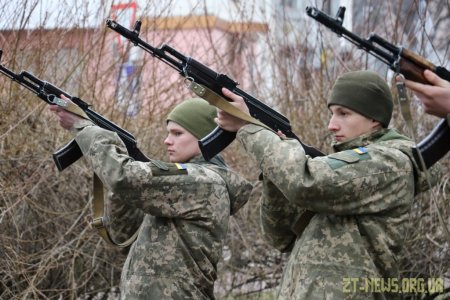 Урочистою ходою та покладанням квітів в Житомирі вшанували пам'ять воїнів-інтернаціоналістів