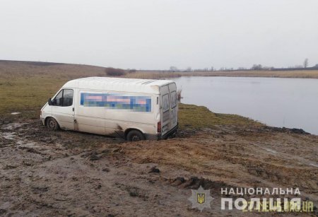 Любарські поліцейські розшукали викрадений автомобіль у сусідньому районі