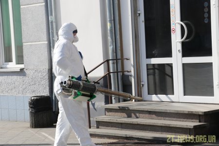 У Житомирі проводять дезинфекцію вулиць