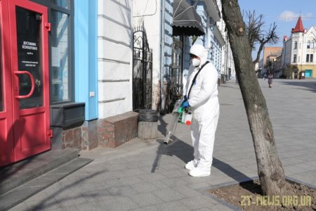 У Житомирі проводять дезинфекцію вулиць