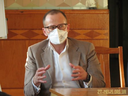 Володимир Федоренко поспілкувався з медиками Коростишівської центральної районної лікарні