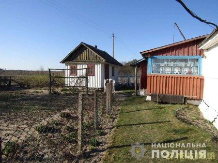 У Житомирській області односелець напав на пенсіонерку та відібрав гроші