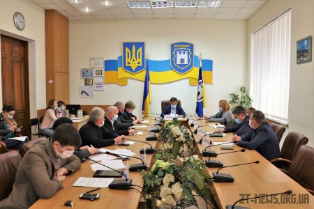 На вихідних у Житомирі заборонено відвідування територій храмів та участь у релігійних масових заходах