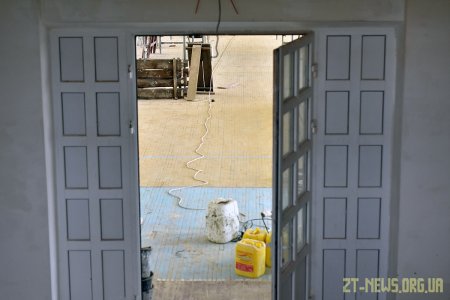 Триває ремонт будівлі Житомирської дитячо-юнацької спортивної школи «Авангард»
