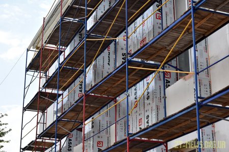 Триває ремонт будівлі Житомирської дитячо-юнацької спортивної школи «Авангард»