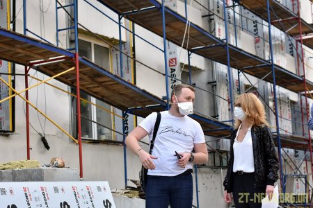 Триває ремонт будівлі Житомирської дитячо-юнацької спортивної школи «Авангард»