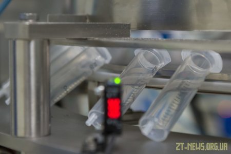 Торг під час пандемії: як система охорони здоров'я стає заручником чиновників і хто заплатить за помилку