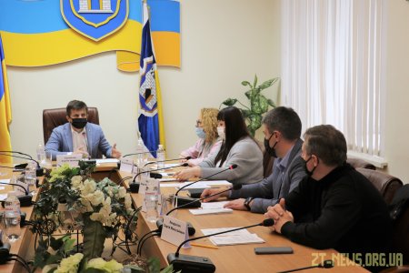 Вдень та у вихідні дні в громадському транспорті Житомира можна буде їздити без перепусток