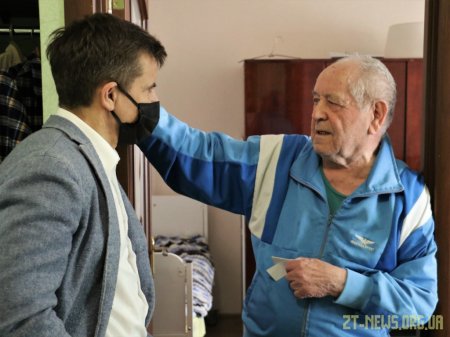 В обласному центрі влада вшанувала пам'ять загиблих у Другій світовій війні та привітала ветеранів