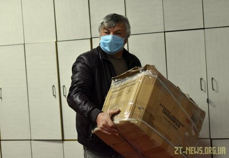 Благодійники допомогли відремонтувати несправні апарати ШВЛ для двох лікарень в області