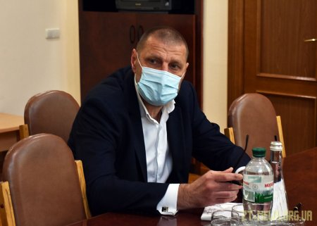 Заступник голови ОДА провів нараду щодо незаконного обігу деревини