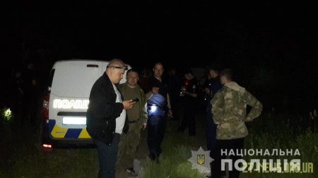 На Житомирщині поліцейські, рятувальники та громада кілька годин шукали малюка-мандрівника