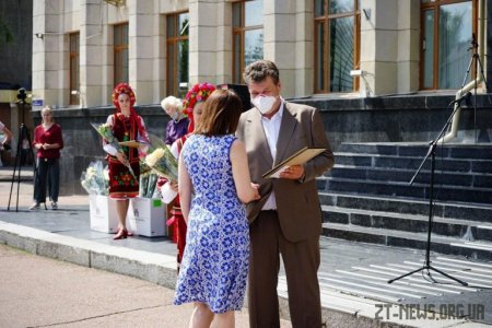 17 службових автомобілів отримали медики сільських амбулаторій