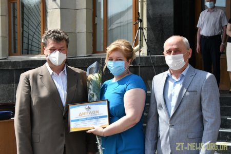 17 службових автомобілів отримали медики сільських амбулаторій
